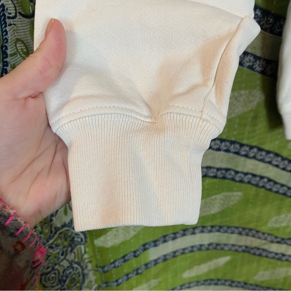 Pleasing by Harry Styles Cream Crewneck Sweatshirt Size Small - Picture 8 of 15